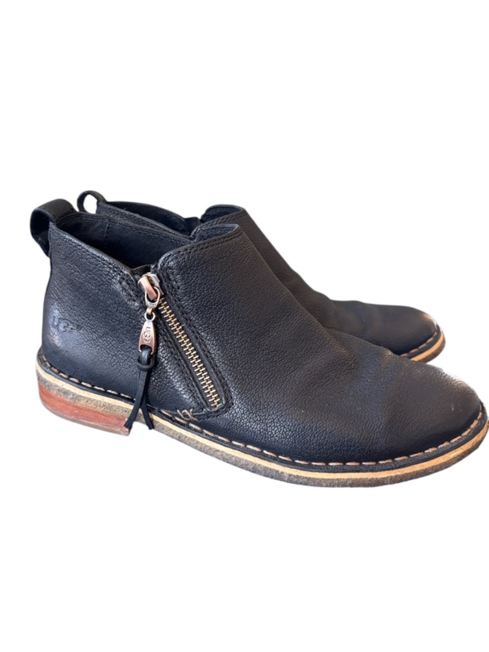UGG Clementine Black Leather Ankle Boot Size 7 EU‎ 38
